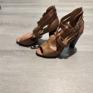 Hot Tomato Tan Strappy Heels